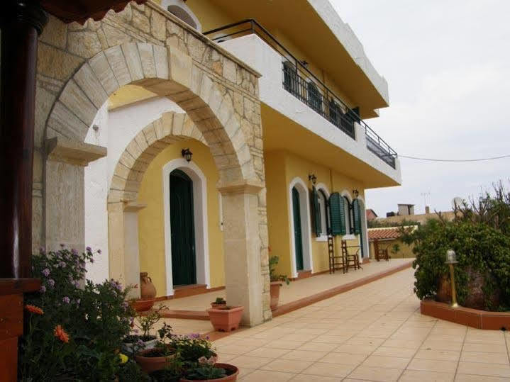 Elia & Tina Apartments Hersonissos  Exterior foto